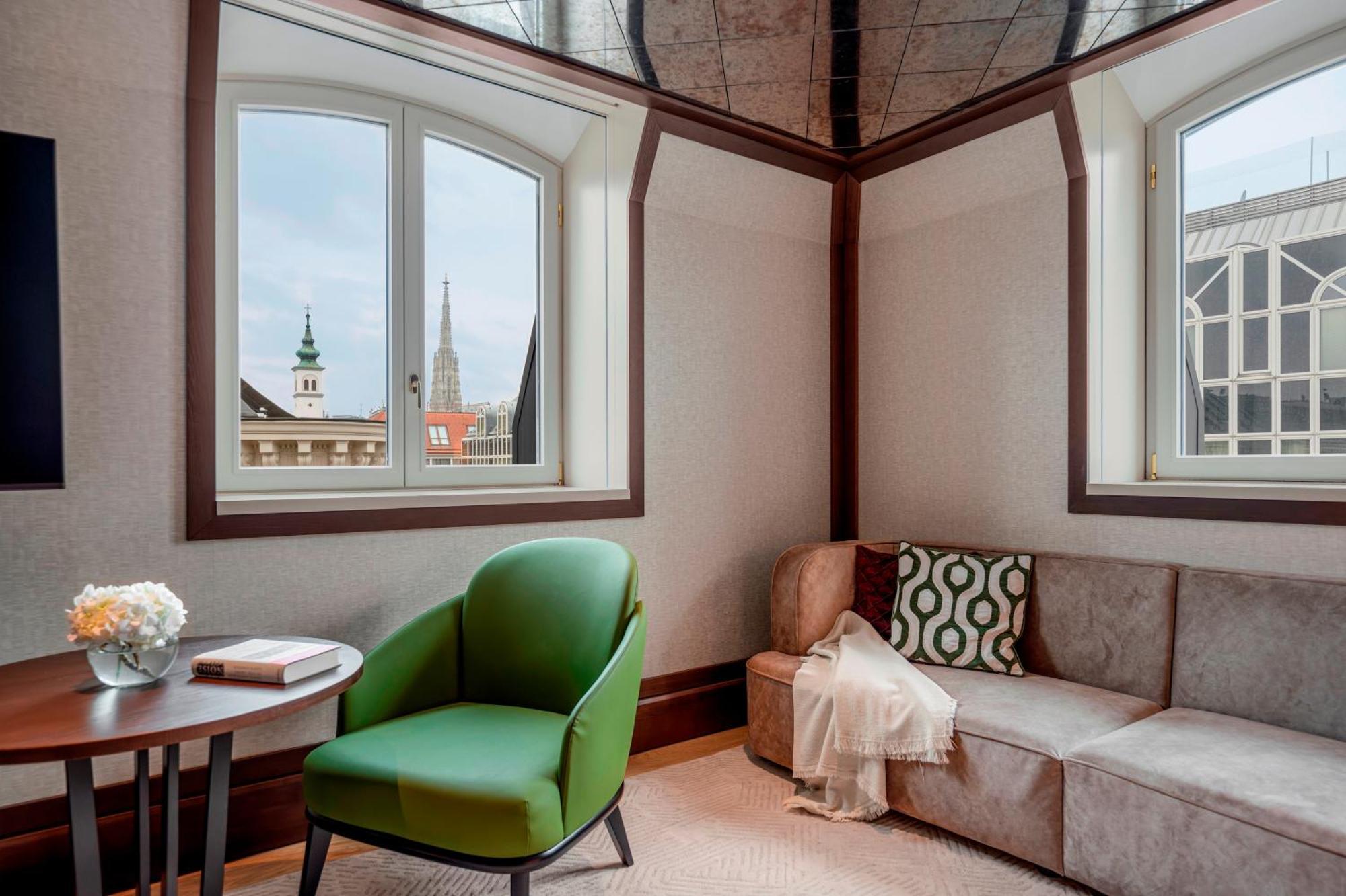 Hotel Almanac Palais Vienna Esterno foto A room at the hotel